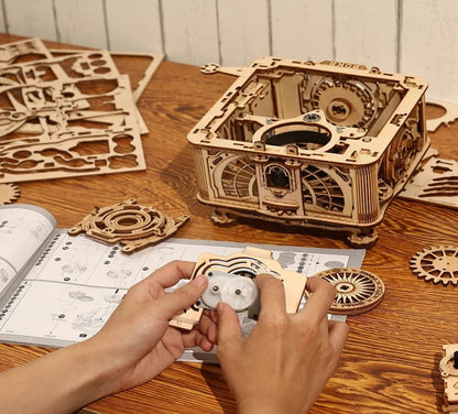 VisionBuild: Hand-Crank Gramophone